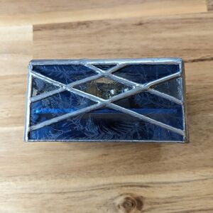 Romance Suis Stained Glass Music Box Elton John Can You feel the love tonight